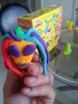 I made a dreadie play doh alien for my nephew.