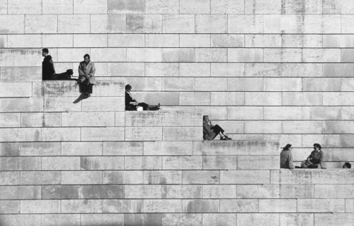 barcarole:Diagonal Steps, Robert Doisneau, Paris 1953.