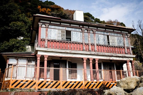 Kobe’s Kitano-cho is well known for the old Western-style mansions that dot the district. The steep,