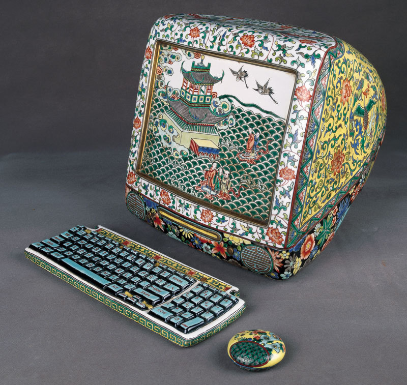 thesweetestspit:  Chinese artist Ma Jun has created a series of fantastic porcelain