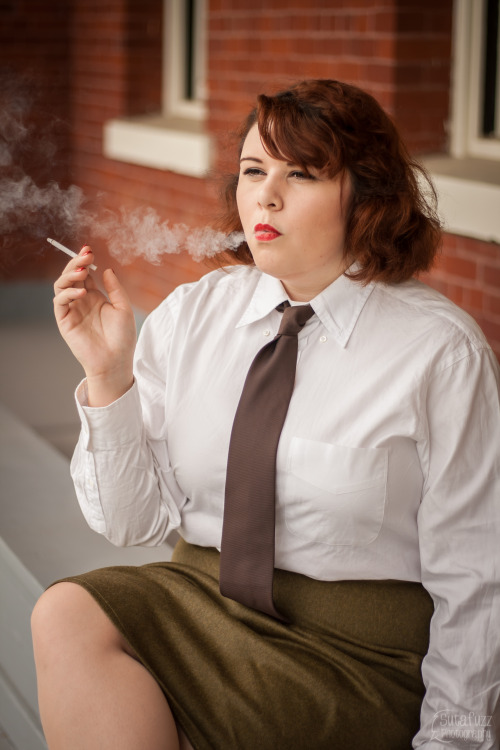 gordita-linda:  all-fandoms-united:  kate-wisehart:  yerthebadwolfmari:  sutafuzz:  Agent Peggy CarterCosplayer: Captain Morgan Cosplay / yerthebadwolfmariPhotography: Sutafuzz  AH! My Peggy Carter cosplay! The uniform is handmade uwu and the pins