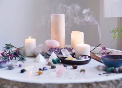 nonwiccanwitch:  Gorgeous altar. Or maybe it’s a spell set up. Either way, gorgeous. 