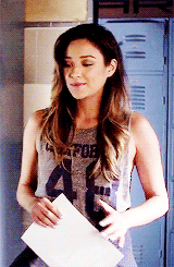 shaymitchdaily:  shaymitchellxox:  retr0philia:  rachbuttt:  lipstick-lesbian:  BAE