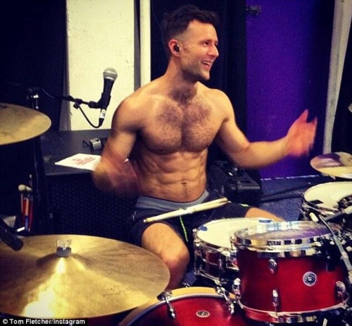 Porn Pics guysxposed:  Harry Judd is an English musician