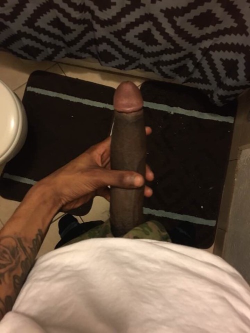 theblackclarkkent:  👅🍆 Instagram.Com/J_TiberiusKirk 🍆👅    😏 TheBlackClarkKent.Tumblr.Com 😏