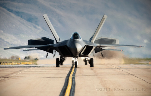 militarytravelx:  F22 Raptor 