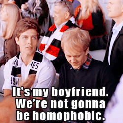 winterevanesce:         Geoffrey & Josh at a football game | ©        