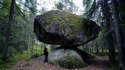 sixpenceee:  This Finnish balancing rock