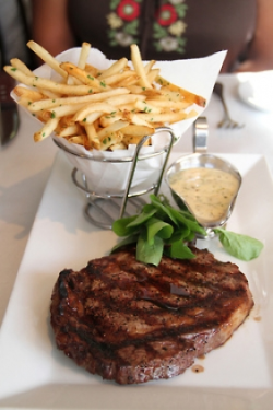 Steak Frites, flippin’ awesome!