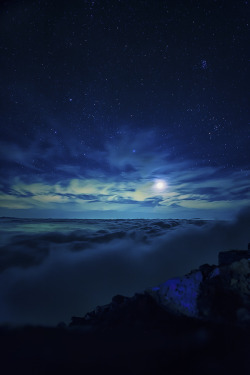 e4rthy:  Starry Sky over Mt. Fuji, Japan