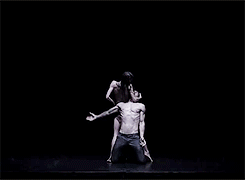 una-lady-italiana:  mads-mikkelsn:   Passage - Roberto Bolle &amp; Polina Semionova