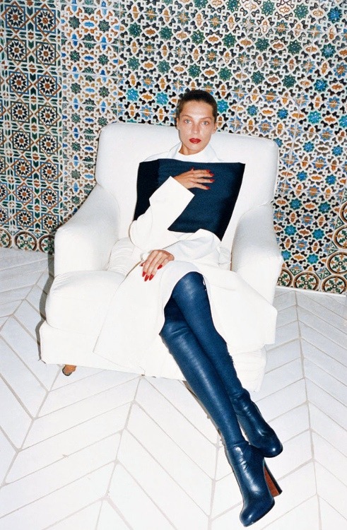 aysegulalt: Daria Werbowy for Céline fall 2013 by Juergen Teller