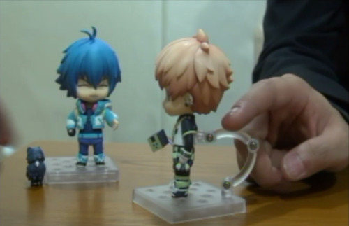shiuninsora:  Noiz nendoroid without his hat, from the Nitro + Chiral stream.