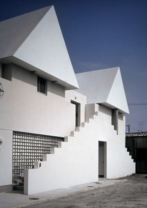 ofhouses:836. Takefumi Aida /// Toy Block House I /// Hōfu, Yamaguchi, Japan /// 1979OfHouses presen