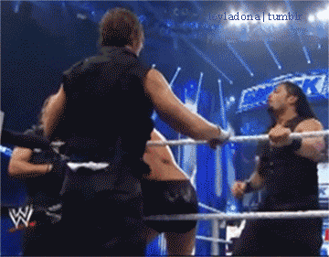 eccentric-style:  pugsly6338:  eccentric-style:  moxleysmistress:  eccentric-style:  leyladona:  :DD  tell me… tell me he didnt just do dat  Dean what the fuck are you doin  “Some reliable sources are reporting of backstage heat between Seth Rollins