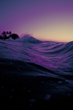 wavemotions:Shorebreak Sunset by coastalcreature