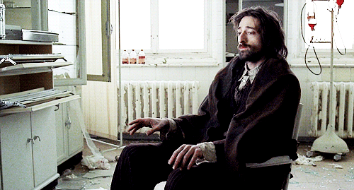sleepingwiththefishes:  The Pianist (2002) 