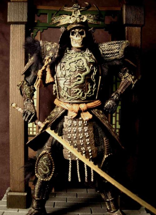 the-history-of-fighting:Samurai Skulls