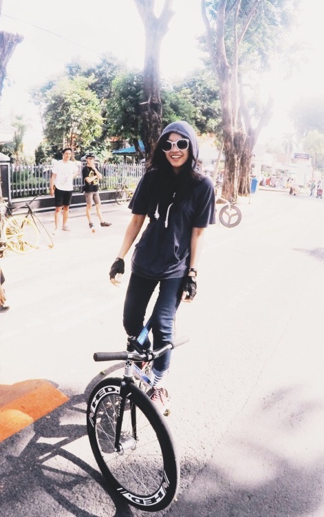 kikikkiwkiw: Bike bike shayang~~