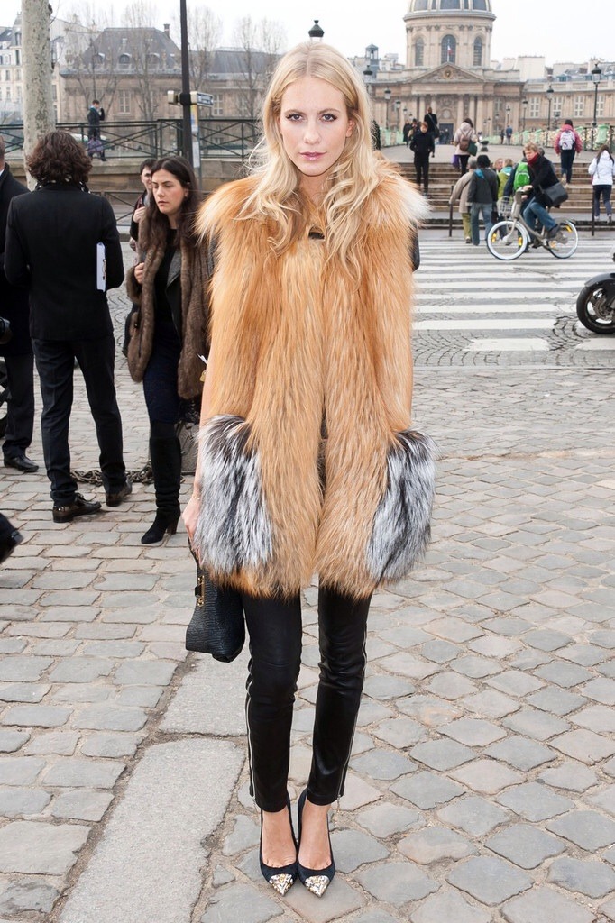 naimabarcelona:  Poppy Delevingne