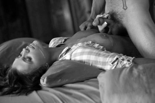 bandwnudes:  Current Theme: Messy Endings ! Search by Themes at: www.BandWnudes.Tumblr.com
