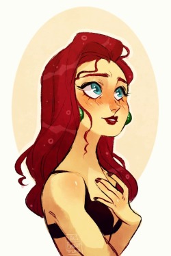 maliadoodles:Jessie with wet hair is gorgeous!