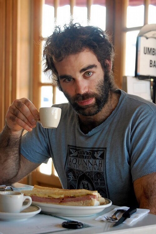 uncensoredisclosure:  uncensoredisclosure.tumblr.com  OMG this guy is stunningly