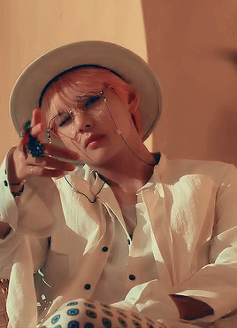bwiae: Taehyung • ‘Airplane pt.2′