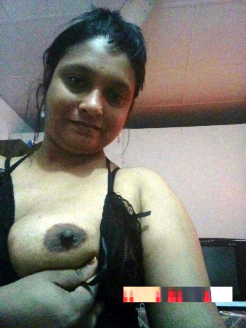 Porn desipussys:  http://kingdesi.com/porn/desi-girl-nude-pics/ photos