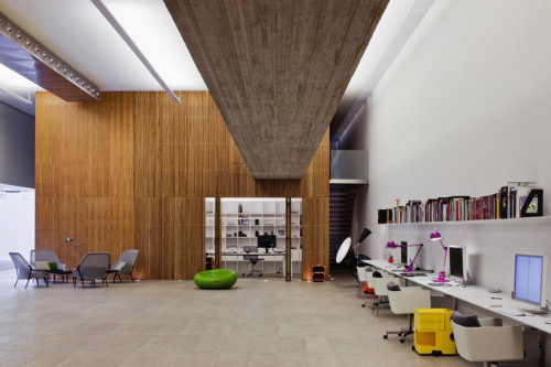 {Today’s Friday Feature, sort of had one some time ago - though not on a Friday. Marcio Kogan&