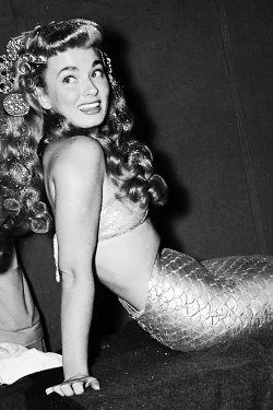 vintagegal:  Ann Blyth on the set of Mr.