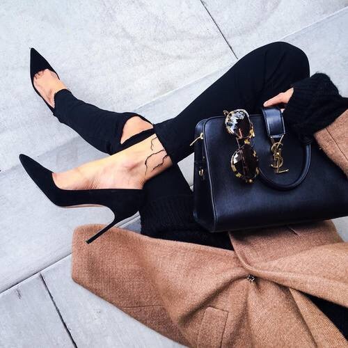 vo-guecafe:  untoxique:  U N T O X I Q  U E  