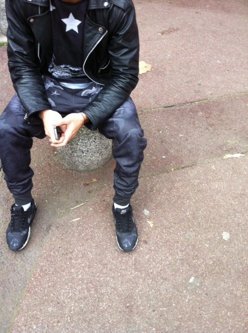 void-and-versace:     ╣Check Out My Blog╠ http://void-and-versace.tumblr.com/ 