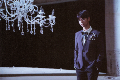 [SCAN] Vixx ‘Ker Special Package’ Commentary Book (x)(x)(x)(x)(x)(x)