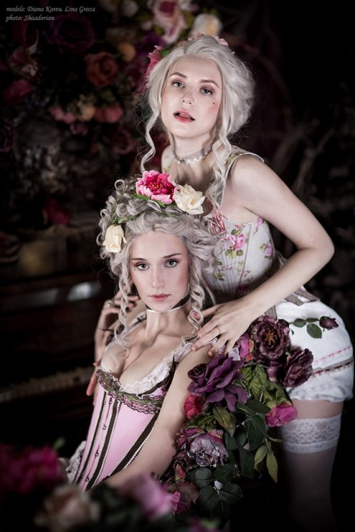 18th century boudoir photoshootIdea: Lina GrozaModels, costumes, style: Lina Groza, Diana KareuPhoto