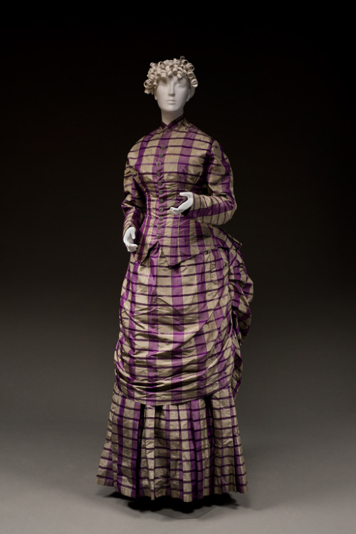 Day dress ca. 1885From the Five Colleges and Historic Deerfield Museum Consortium