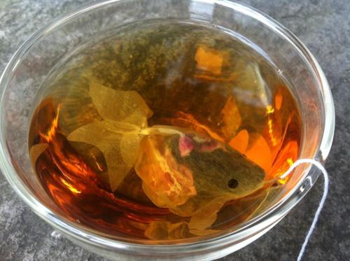 forestspirit-waterspirit:lustik:Goldfish Tea Bag - Charm Villa via Mister Finch.If only these were r