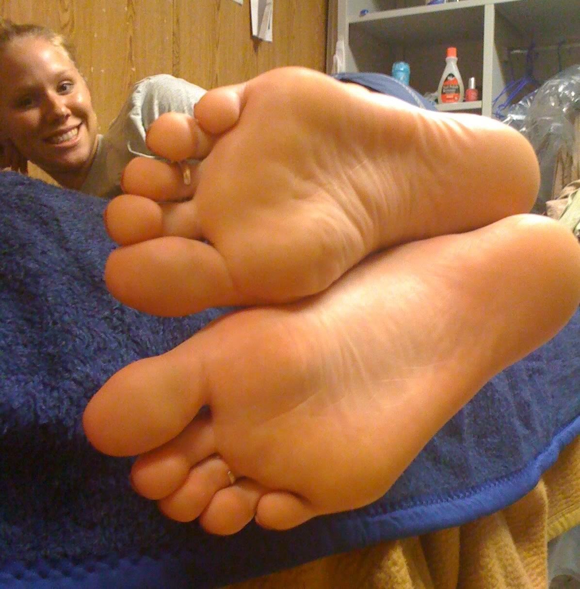 keeleycute-gal3:  Foot fetish positions and foot fetish films