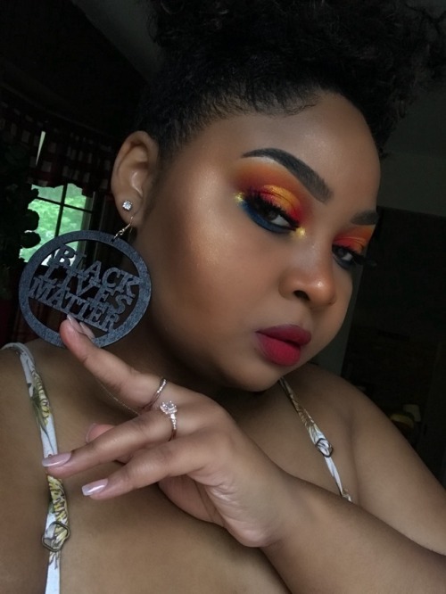 wordismasha:Most Recent Makeup Look. ❤️