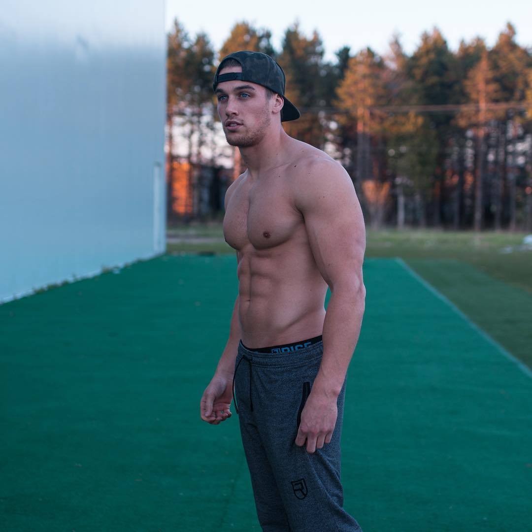 lumbrjax:  Instagram user @marc_fitt http://ift.tt/1T1L8xr