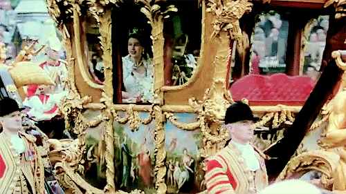 katemiddletons: Queen Elizabeth II during her coronation, June 2nd 1953. ♕♡