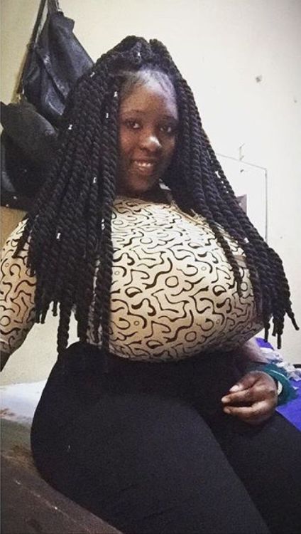 bigdeedleboy49: Any one knw who she is