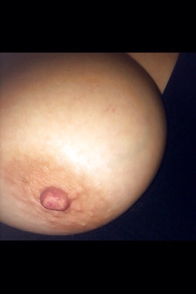 1buck1974:  brianna-from-ireland:  Bump  You are gorgeous pregnant is sexy