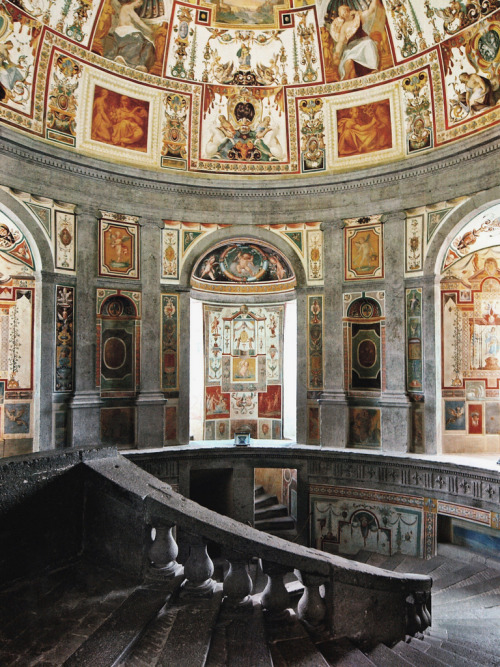 italian-landscapes:Villa Farnese, Caprarola, Lazio, ItalyArchitetto / Architect: Jacopo Barozzi, det
