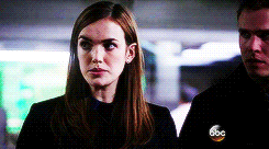 Sex jemmasmmns:  Jemma Simmons in every episode: pictures