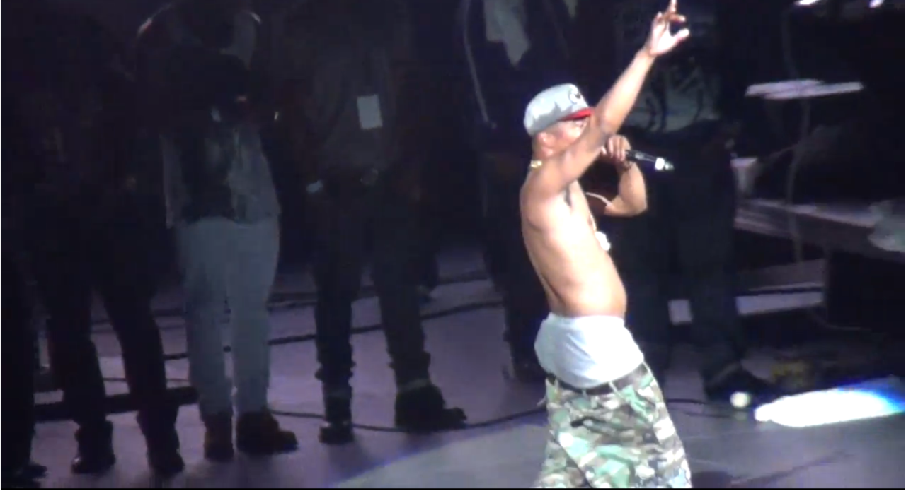 lamarworld:  Rapper T.I. bulge &amp; ass appreciation(PART 2) 