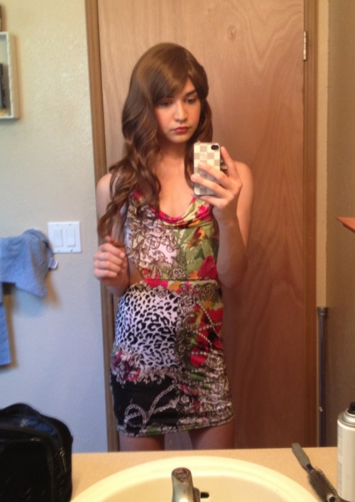 johnnyb94:  I got my wig in the mail a couple days ago.