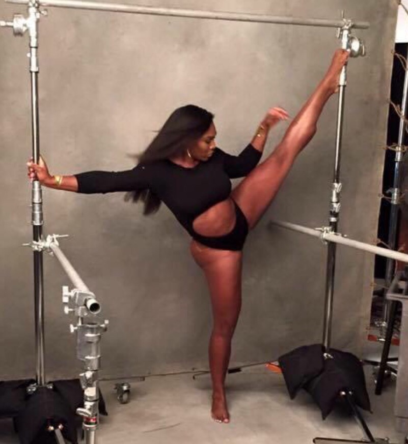 afatrabbit:  nels3dom:  ttl4stuff:  😛😛😛 whoa! well hello Serena Williams!