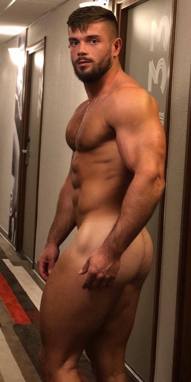 gentlemenallowed: masc-men:  Fabien Sassier     A tumblr for gentlemen who appreciate other gentlemen. 18/21+ NSFW - Over 133,000 posts and 68,000 followers   