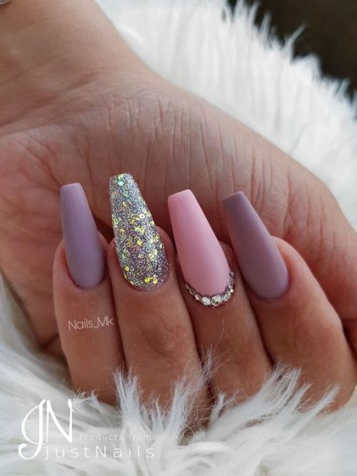 Perfect princess nails!